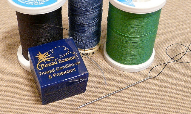 What to Do When Your Hand-Sewing Thread Knots Up